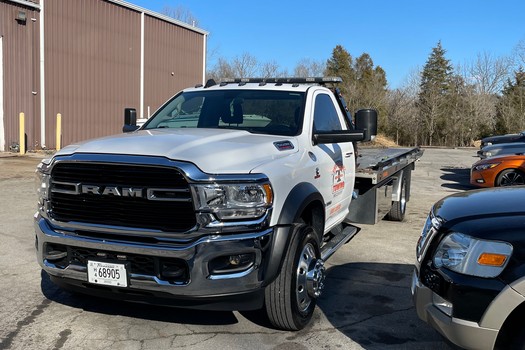 Box Truck Towing-In-Church Hill-Tennessee